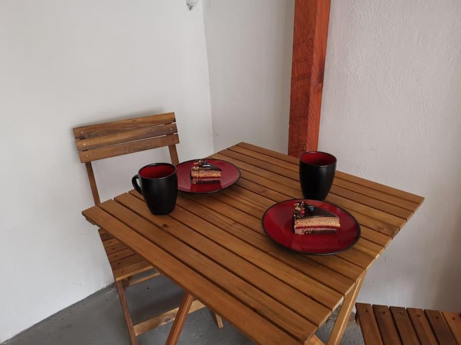 Charming Studio Ideal For Getaways Or Workations In Sibiu'S Medieval City Center Zewnętrze zdjęcie